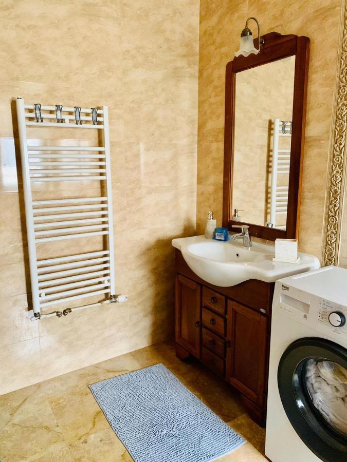 Hella Apartament Mamaia-Nord Năvodari Eksteriør billede