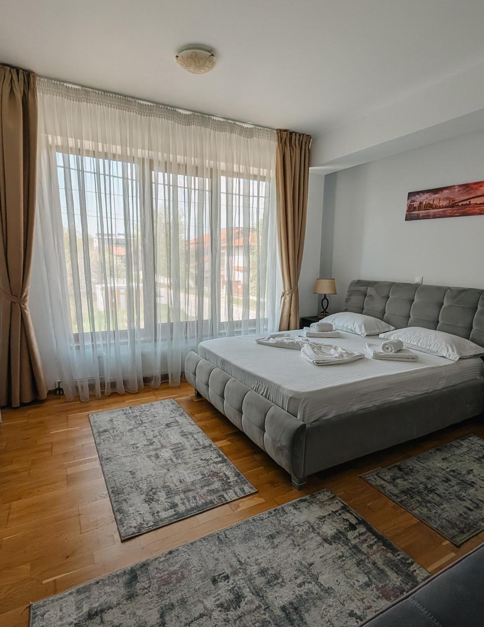 Hella Apartament Mamaia-Nord Năvodari Eksteriør billede